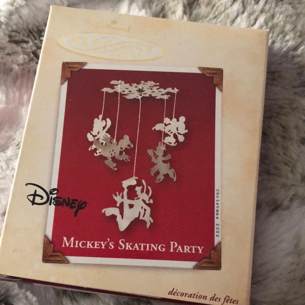 Hallmark Keepsake Ornament - Disney